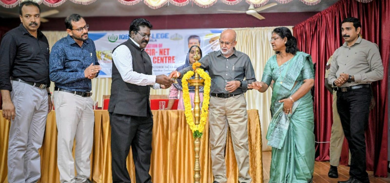 lorem ipsum dolor sit